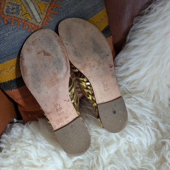Tory Burch Golden Woven Huarache Sandals - Picture 8 of 9